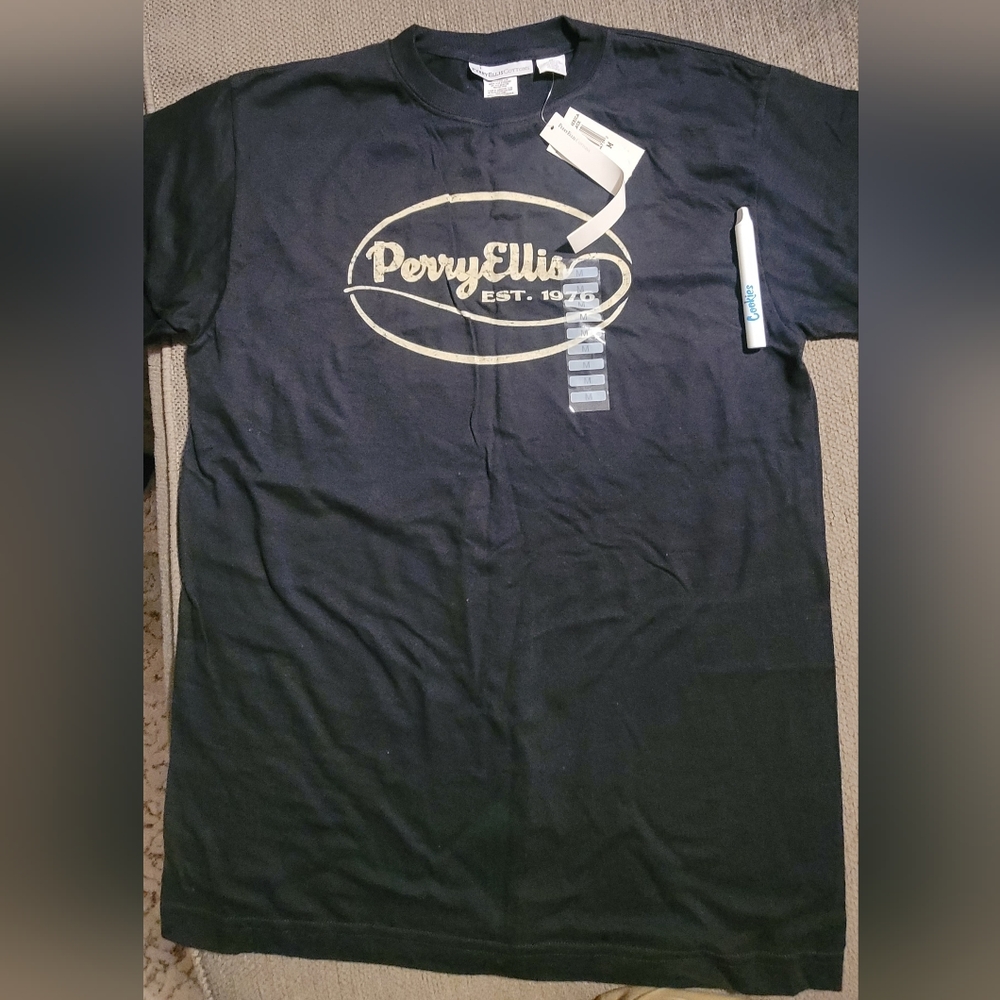 New Perry Ellis tee